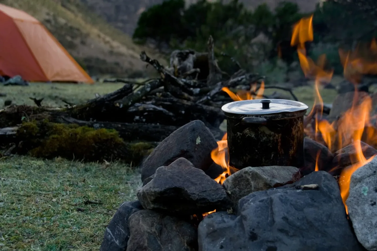 camping kitchen